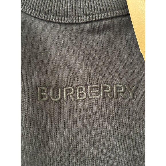 Burberry Womens Medium Black Crewneck Sweatshirt With Tags - Picture 2 of 8